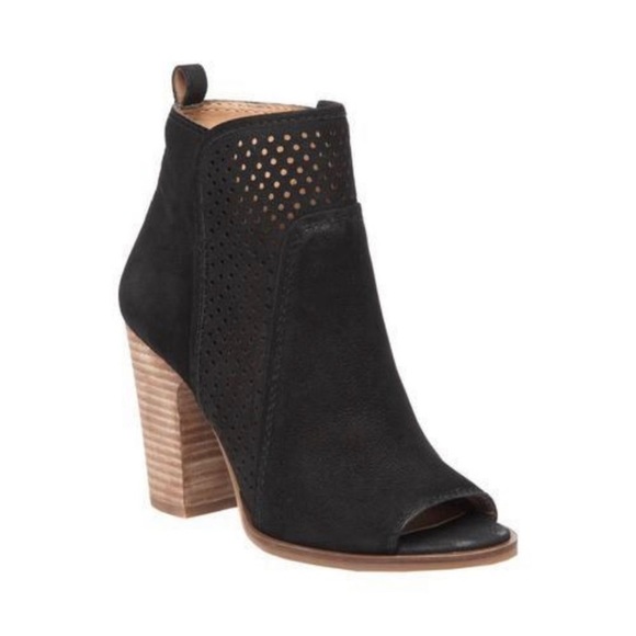 Lucky Brand Shoes - Lucky Brand Black Lakmeh Peep Toe Booties Sz 8